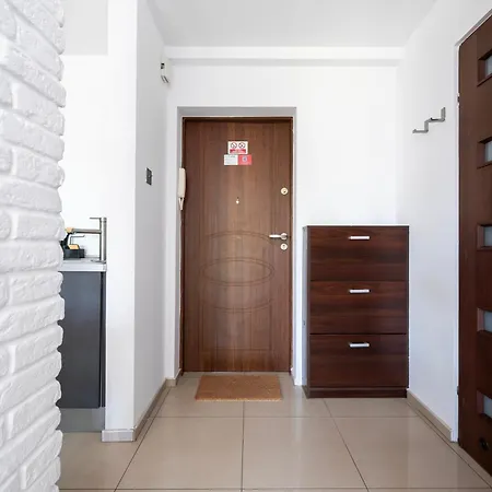 1 Maja Homely By Bookinghost Appartement *
